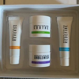 Rodan & Fields 4 face masks